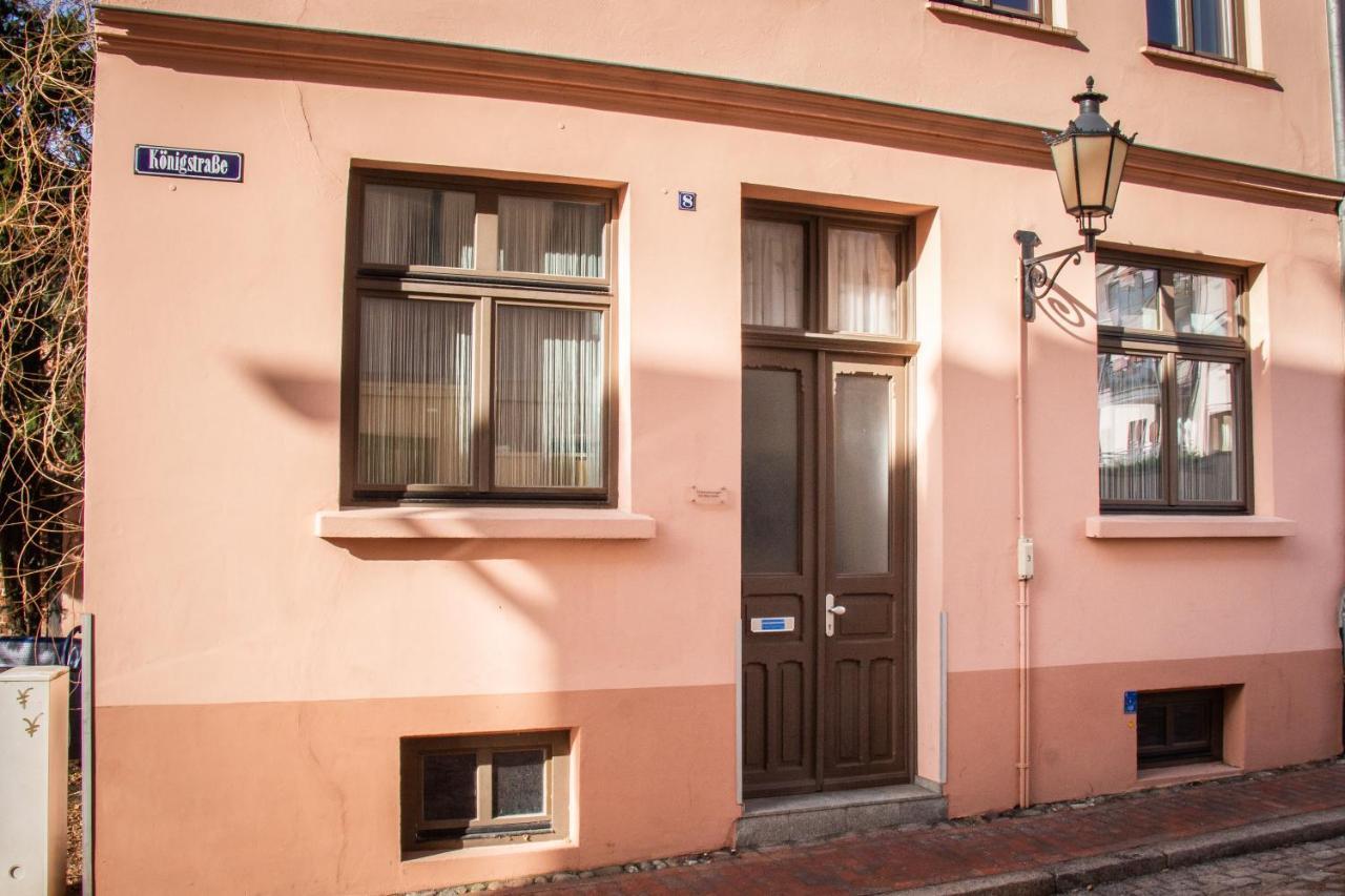 Ferienwohnung Am Alten Hafen Висмар Экстерьер фото