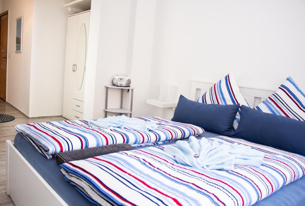 Ferienwohnung Am Alten Hafen Висмар Экстерьер фото